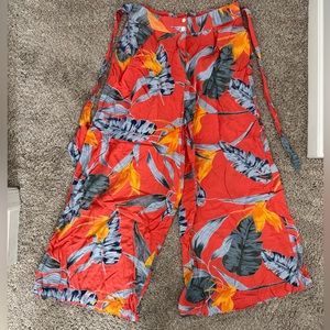 Loose Women’s Printed Beach Pants Size M